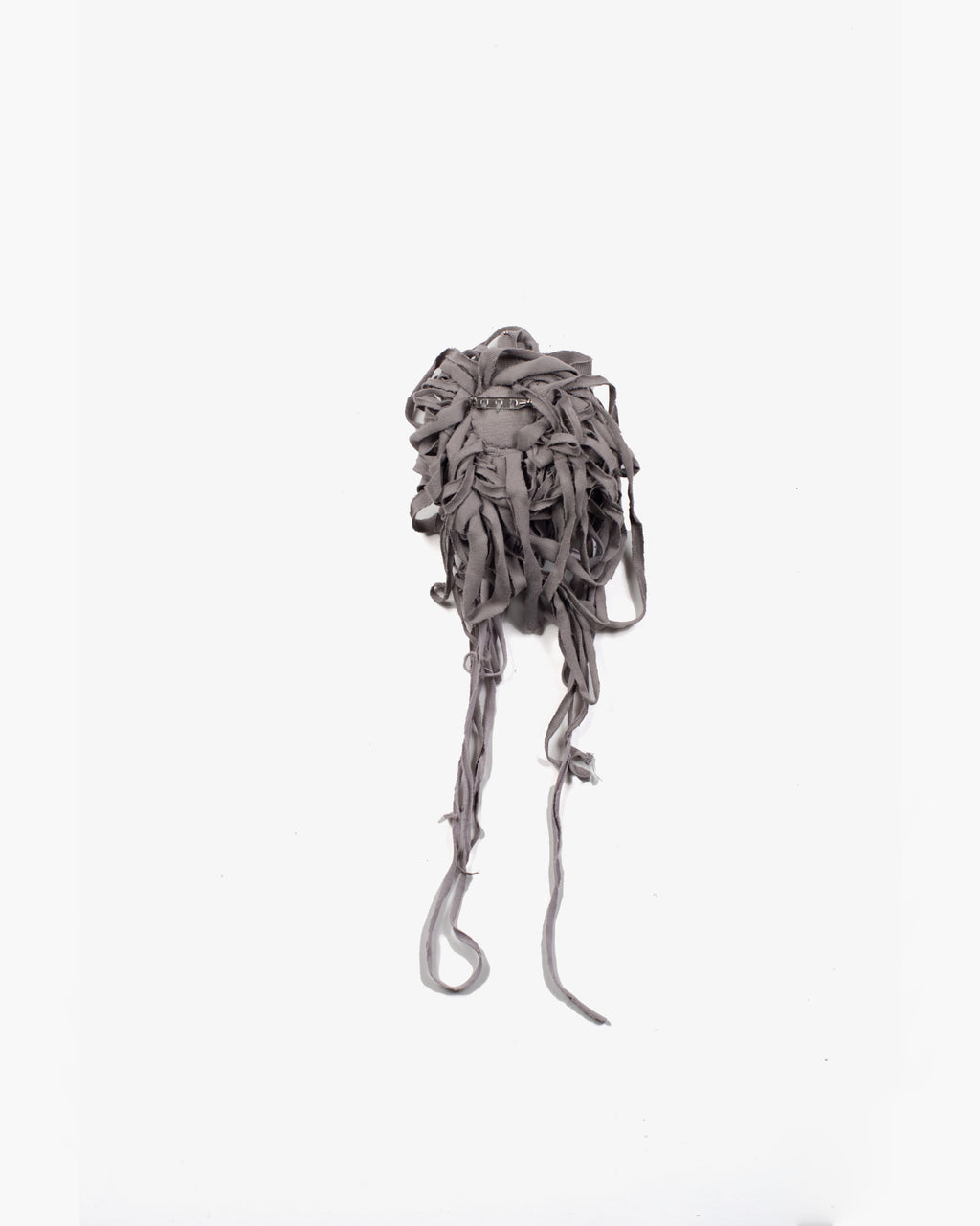 LEFTOVER BROOCH in grey/glitter