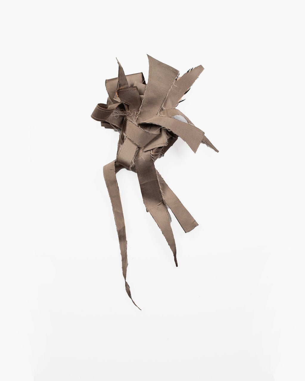 LEFTOVER BROOCH in light bronze
