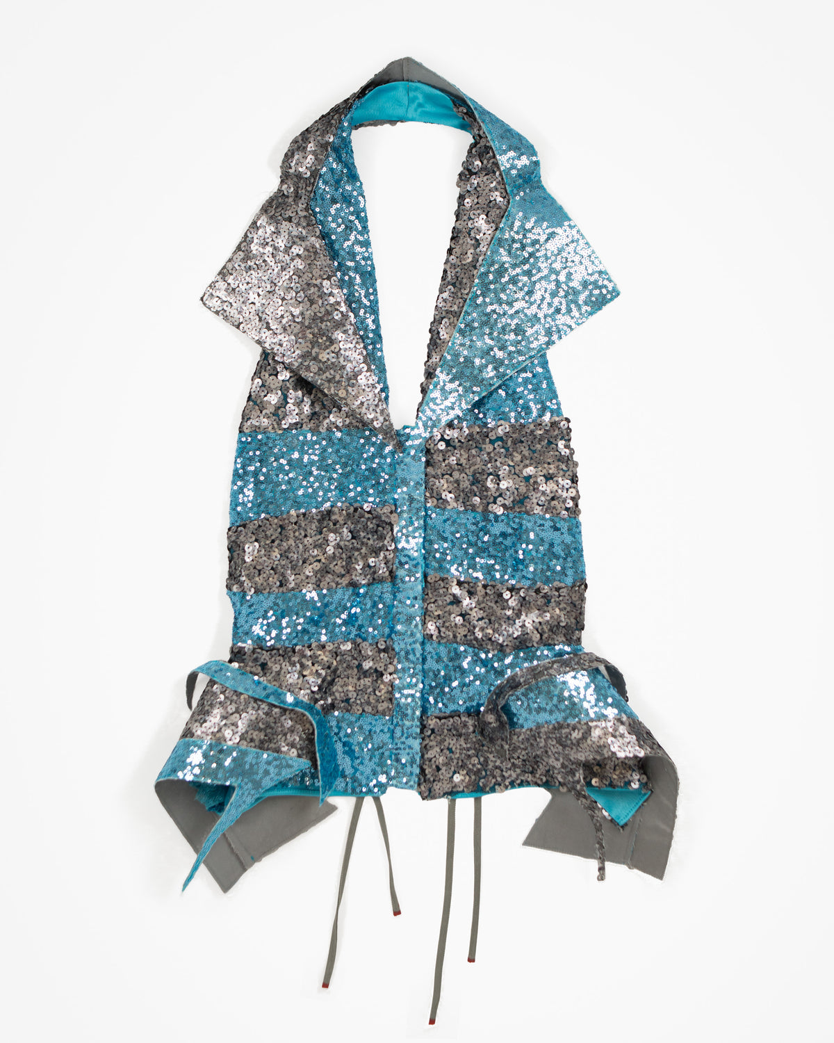 TURN ON TOP in sequins